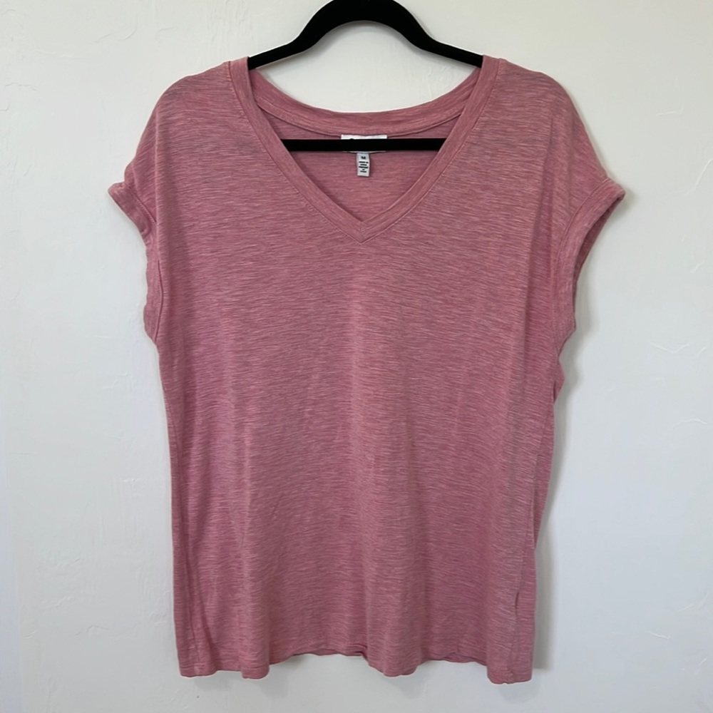 Pink Jessica Simpson size medium V-neck shirt